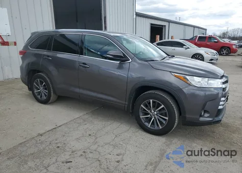 2017 Toyota Highlander Se из США, поврежденный, VIN 5TDJZRFH3HS379130